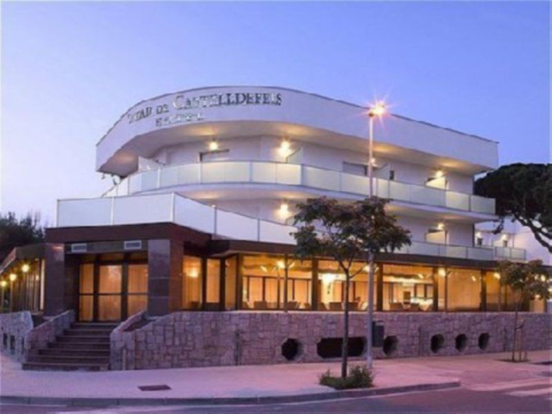 Ciudad De Castelldefels Hotel Exterior photo